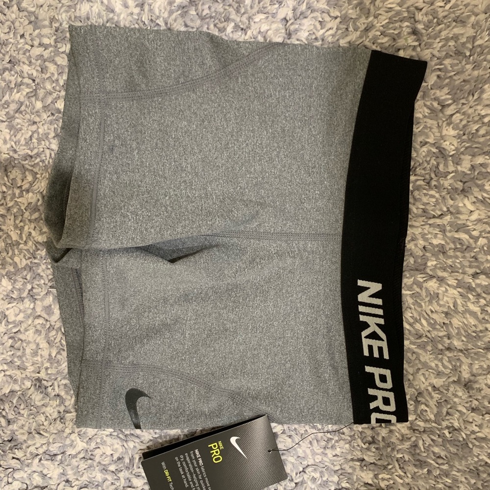 Big girls’ Small Grey Nike Pro Spandex Shorts